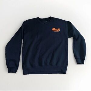 Mack Trucks Sweatshirt Mens Size M Bulldog Logo Black Double-Sided Crewneck